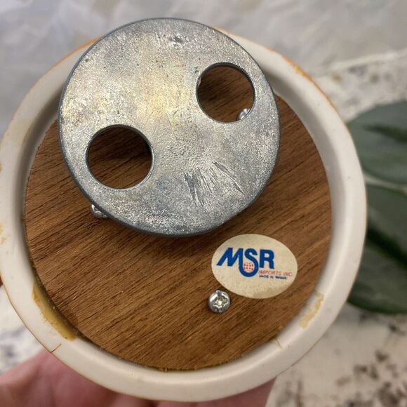 Vintage MSR Imports Nurse kitties cats kittens rotating music box Taiwan Gift‎ - Picture 5 of 7